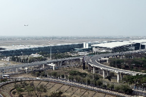 Kemenhub Menetapkan 36 Bandara Berstatus Internasional untuk Pemerataan Layanan Penerbangan