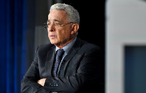 Uribe Dijatuhi Hukuman Tahanan Rumah 12 Tahun
