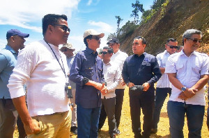 DPRA Dapil 1 Tinjau Jalan Jantho-Lamno, Arif Fadillah: Harus Jadi Prioritas