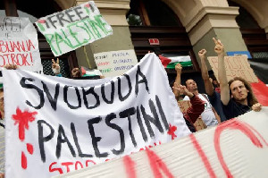 Slovenia, Negara Uni Eropa Pertama Embargo Senjata terhadap Israel