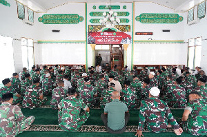 Kala Prajurit TNI Korem Lilawangsa Memunajat Syukur Kemerdekaan Indonesia