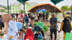 Pemkab Simeulue Gelar Senam Kebugaran dan Pasar Murah