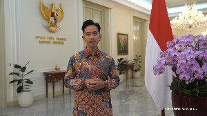 Wapres Gibran Apresiasi Pentas Seni Pesantren Modern Misbahul Ulum Lhokseumawe