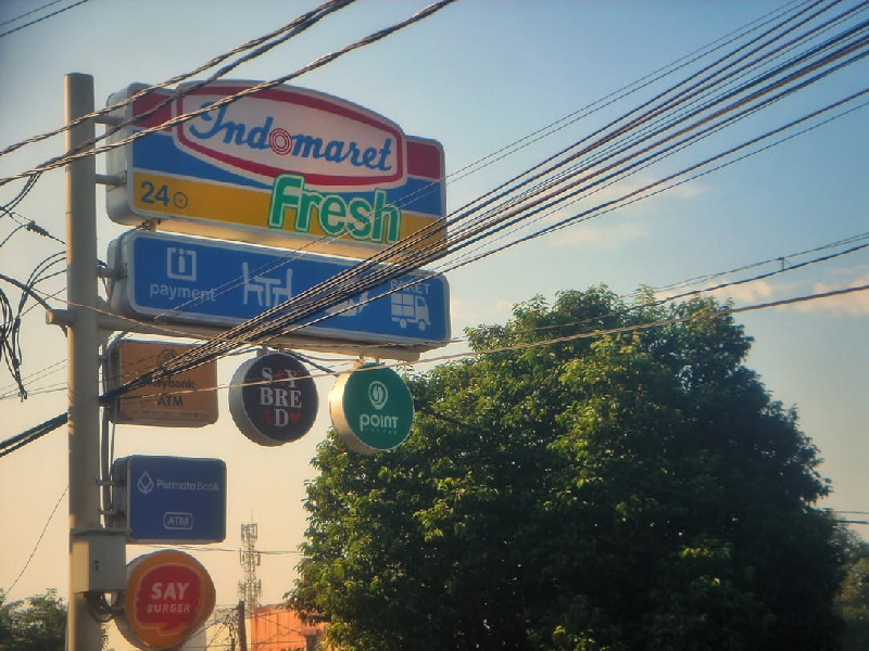 Indomaret Masuk Abdya: Siapa Untung, Siapa Tergusur?