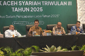 Sekda Aceh Buka Rapat Kerja Triwulan III Bank Aceh