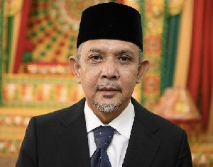 Gubernur Aceh Bebas Tugaskan Mohd Tanwier dari Jabatan Kadisperindag