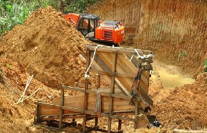 Aparat Terima Setoran Tambang Ilegal