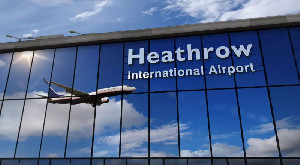 Gas Air Mata Picu Evakuasi di Bandara Heathrow, Polisi Tahan Satu Tersangka