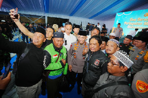 Kapolri Apresiasi Komunitas Ojol hingga Buruh Ikut Pulihkan Situasi Nasional