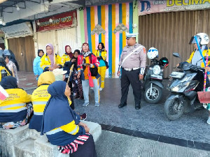 Satlantas Polres Aceh Barat Tingkatkan Kesadaran Lalu Lintas bagi Petugas Kebersihan