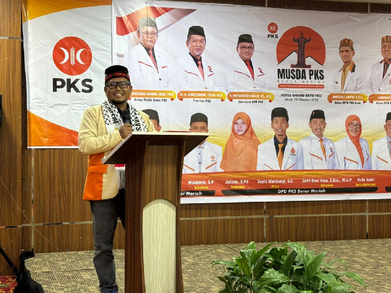 Sekum DPW PKS Aceh Lantik Pengurus DPD PKS Bener Meriah 2025-2030