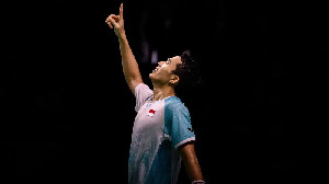Jonatan Christie: Juara di Lapangan, Dermawan di Luarnya