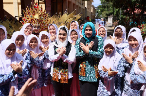 SMA 10 Fajar Harapan Diresmikan Jadi SMA Unggul Garuda Transformasi