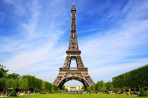 Menara Eiffel Tutup karena Aksi Mogok Nasional di Prancis