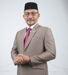Haji Uma: Ketergantungan Aceh pada Medan Harus Diakhiri