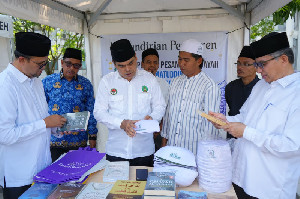 Peringatan Hari Santri, UIN Ar-Raniry Dorong Kemandirian Ekonomi Pesantren di Aceh
