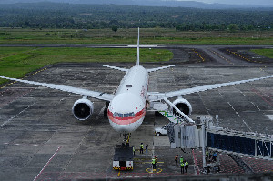 Dishub Aceh Ingatkan Bahaya Bermain Layangan di Sekitar Bandara