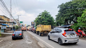 Sering Macet, Warga Minta BPJN Aceh Perlebar Jalan Nasional di Krueng Geukueh Aceh Utara