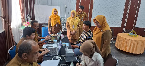 Dukung Pilchiksung, Disdukcapil Banda Aceh Mulai Jemput Bola Rekam KTP ke Sekolah