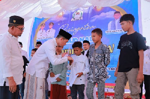 Maulid Akbar Meriahkan HUT Meulaboh ke-437 dan PKAB di Masjid Agung Baitul Makmur