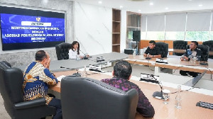 Menkomdigi Minta ISP Sediakan Internet Terjangkau dan Berkualitas untuk Masyarakat