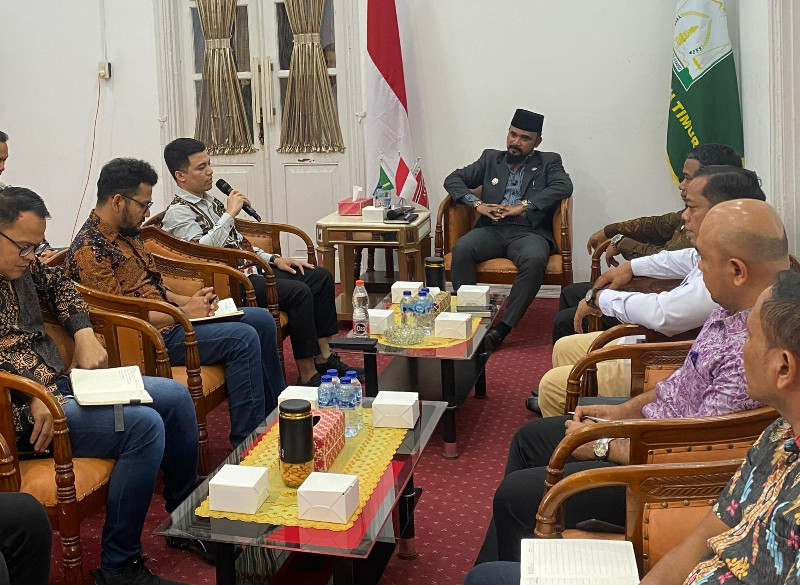 Bertemu Bupati Al Farlaky, Dirut PEMA Mawardi Dukung Pengembangan Investasi di Aceh Timur