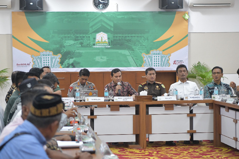 Wagub Fadhlullah Bahas Solusi Pembayaran Tanaman Tanam Tumbuh di Proyek Tol Padang Tiji-Seulimeum