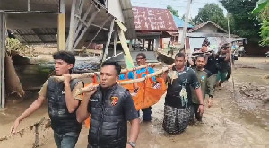 Polres Pidie Jaya dan Tim Gabungan Temukan Santri yang Hanyut di Jangka Buya