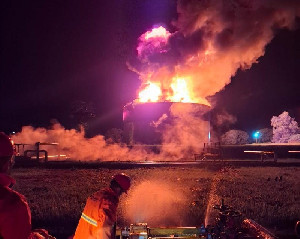 Tangki Kondensat PGE di Area PAG Lhokseumawe Terbakar