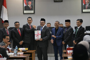 Sekda Aceh Sampaikan Nota Keuangan APBA 2026