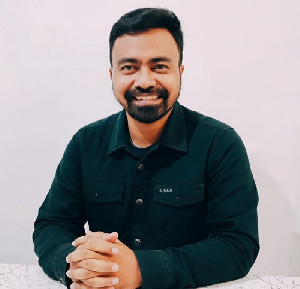 Mengapa Kita Butuh Pahlawan?