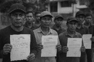 Puluhan Buruh Harian Lepas DLH Lhokseumawe Dinonaktifkan Secara Massal