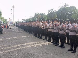 1.963 Personel Gabungan Siaga, Polisi Imbau Demo Buruh di Monas Berjalan Damai
