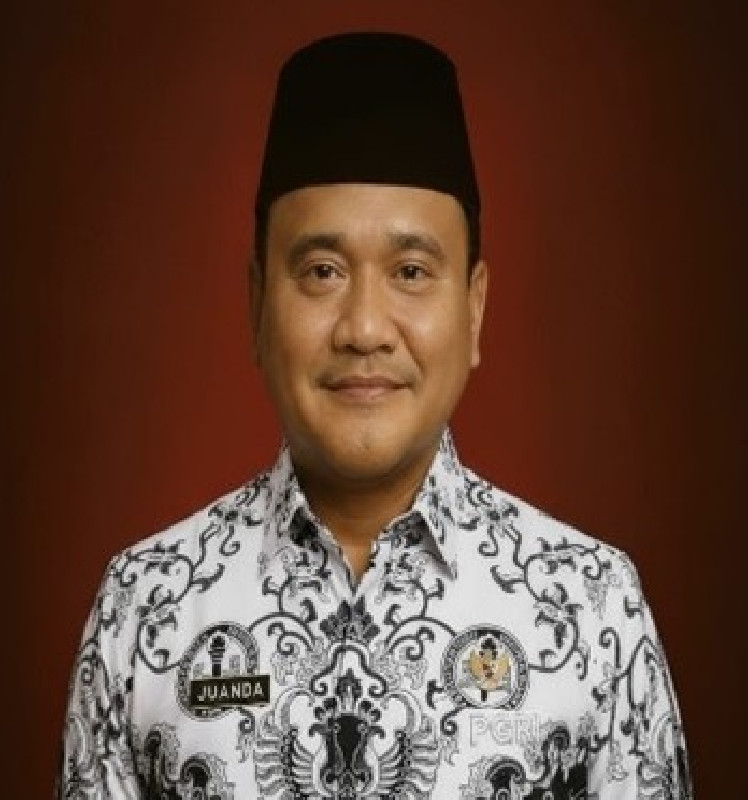 Ibunda Guru Aceh dan Cahaya Harapan Pendidikan di Tangan Seorang Ibu