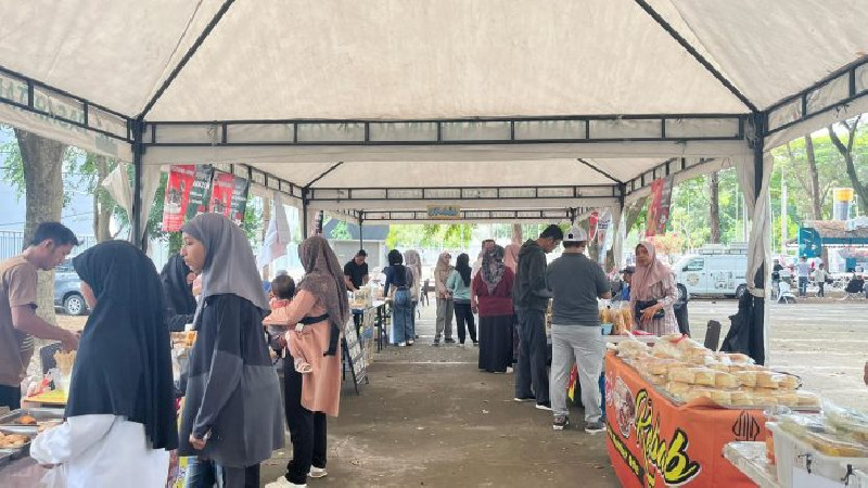 Puluhan UMKM Raup Omzet Puluhan Juta di Pasar Tani Aceh