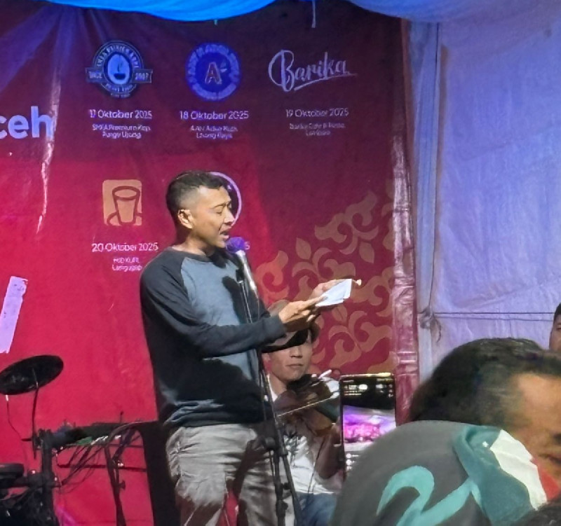 Membaca Bu Kek Siansu, Menemukan Mualem di Tengah Bencana Aceh