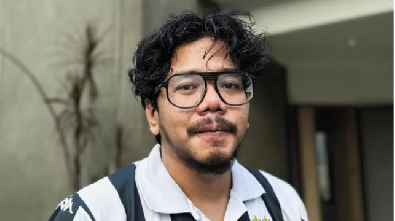 Mengenal Ferry Irwandi: Tak Banyak Bicara, Banyak Berbuat