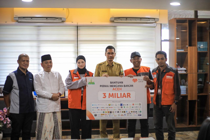 Gandeng Influencer Turki, Rumah Zakat Donasi Rp3 Miliar untuk Korban Banjir Aceh
