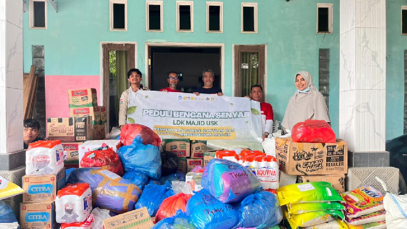 LDK Masjid USK Salurkan Bantuan untuk Korban Banjir dan Longsor di Bireuen