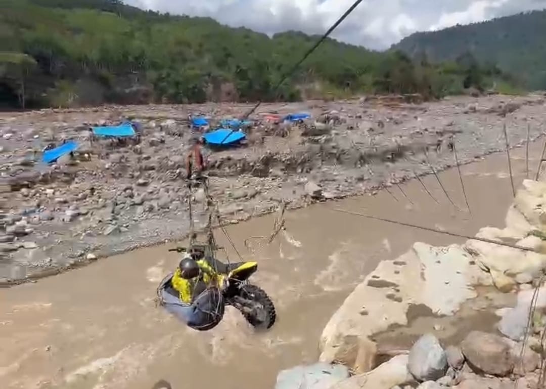 Wakil Bupati Aceh Tengah Nyaris Terkubur di Sungai Bergang