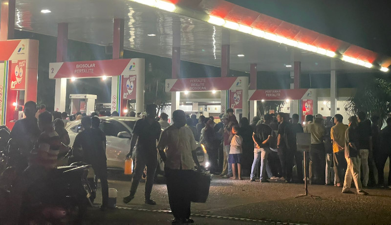 Pembelian BBM Non Subsidi di Aceh Pakai Jeriken Dibatasi 15 Liter per Hari