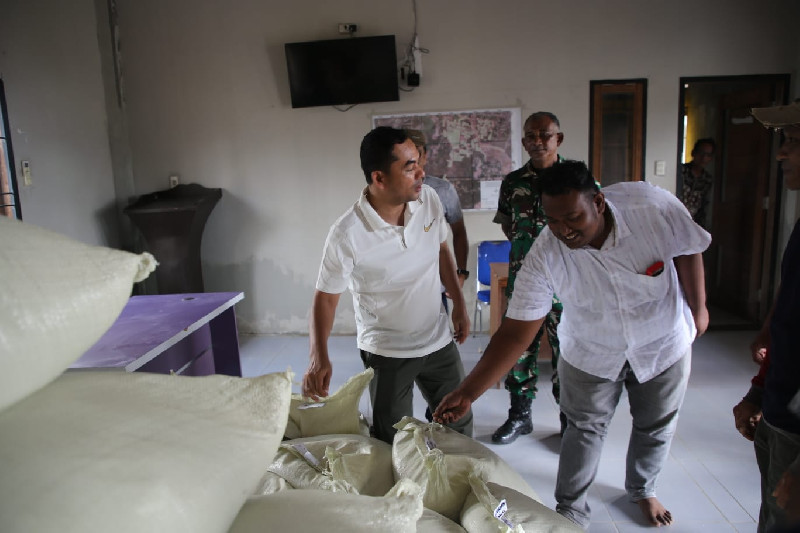 Pemko Lhokseumawe Salurkan 5,5 Ton Beras untuk Warga Terdampak Banjir