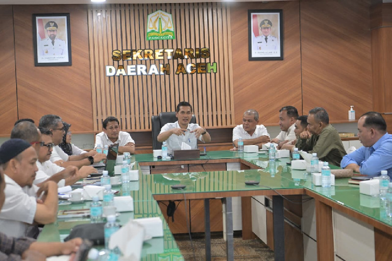 Sekda Aceh Pimpin Rapat Penyusunan Dokumen R3P Pasca Bencana