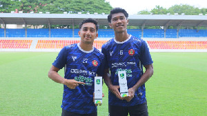 Wow! Dua Pemain Persiraja Sapu Bersih Penghargaan Pemain Terbaik November