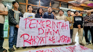 Penanganan Kacau, Banjir dan Longsor Aceh Harus Bencana Nasional