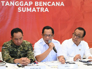 Pemerintah Pastikan Anggaran Darurat, Layanan Dukcapil, dan Hunian Tetap Berjalan di Daerah Terdampak Bencana