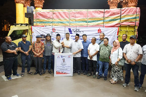 Gubernur Aceh Mualem Terima Bantuan Kemanusiaan dari Perusahaan Multinasional