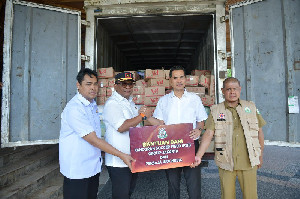 Persaja dan PSF Salurkan Bantuan Sandang dan Pangan untuk Korban Bencana di Aceh