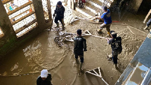 Banjir Lumpuhkan Kantor Kemenag Aceh Tamiang, Kanwil Turunkan Satgas Tanggap Darurat