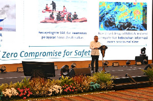 Menhub Soroti Rentetan Insiden Laut, Instruksikan Peningkatan Keamanan Nataru 2025/2026